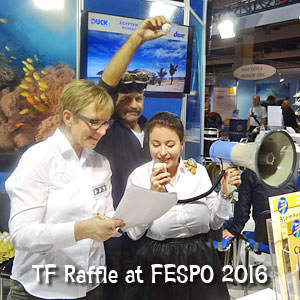 Image: Turtle Foundation Raffle at the booth of WeDive at the FESPO 2016