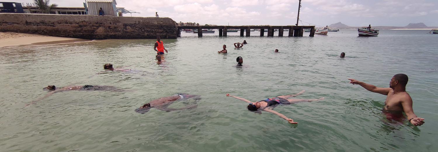 Swimming course for children on Boa Vista Swimming course for children on Boa Vista