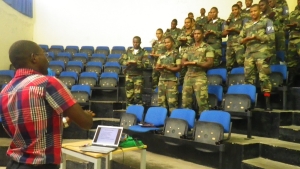 Militar 12